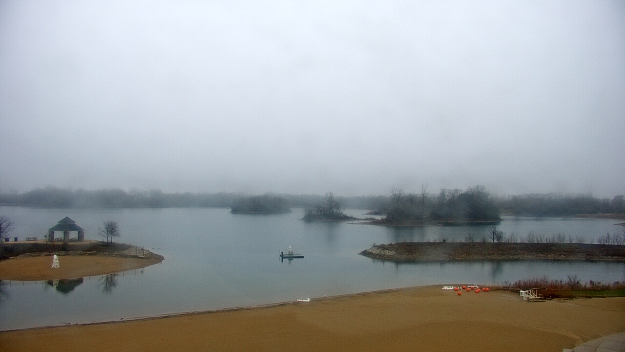 Thumbnail for current weather camera view from Three Oaks Recreation Area in Crystal Lake, Illinois