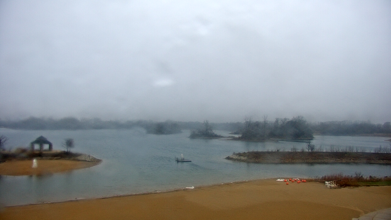 Thumbnail for current weather camera view from Three Oaks Recreation Area in Crystal Lake, Illinois