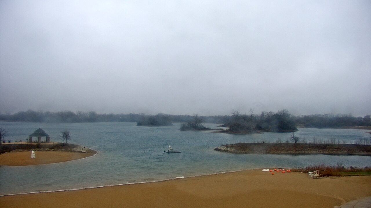 Thumbnail for current weather camera view from Three Oaks Recreation Area in Crystal Lake, Illinois