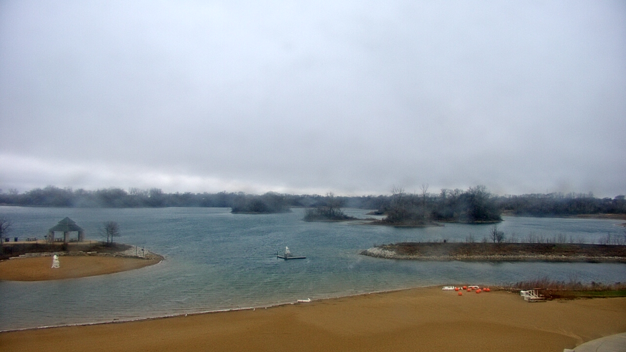 Thumbnail for current weather camera view from Three Oaks Recreation Area in Crystal Lake, Illinois