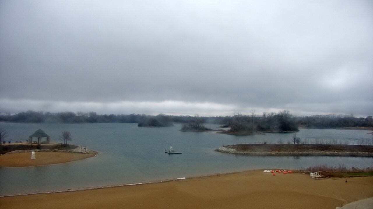 Thumbnail for current weather camera view from Three Oaks Recreation Area in Crystal Lake, Illinois