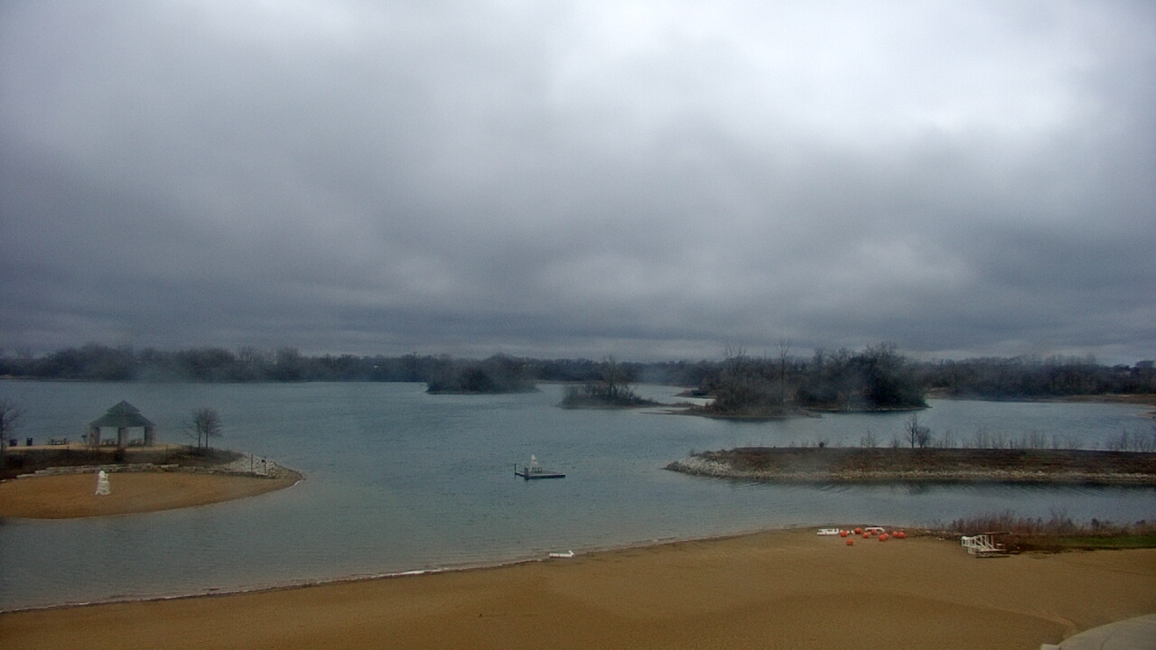 Thumbnail for current weather camera view from Three Oaks Recreation Area in Crystal Lake, Illinois