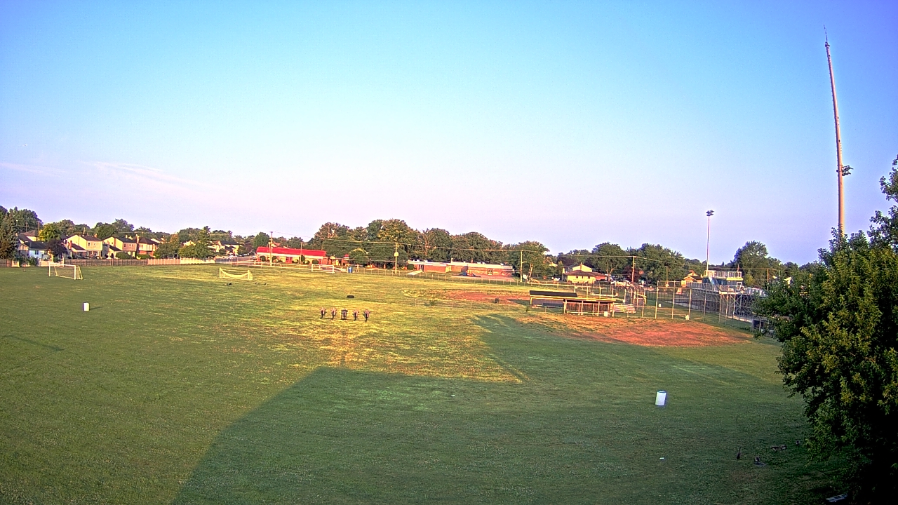 Thumbnail for current weather camera view from Crestwood HS in Dearborn Heights, Michigan
