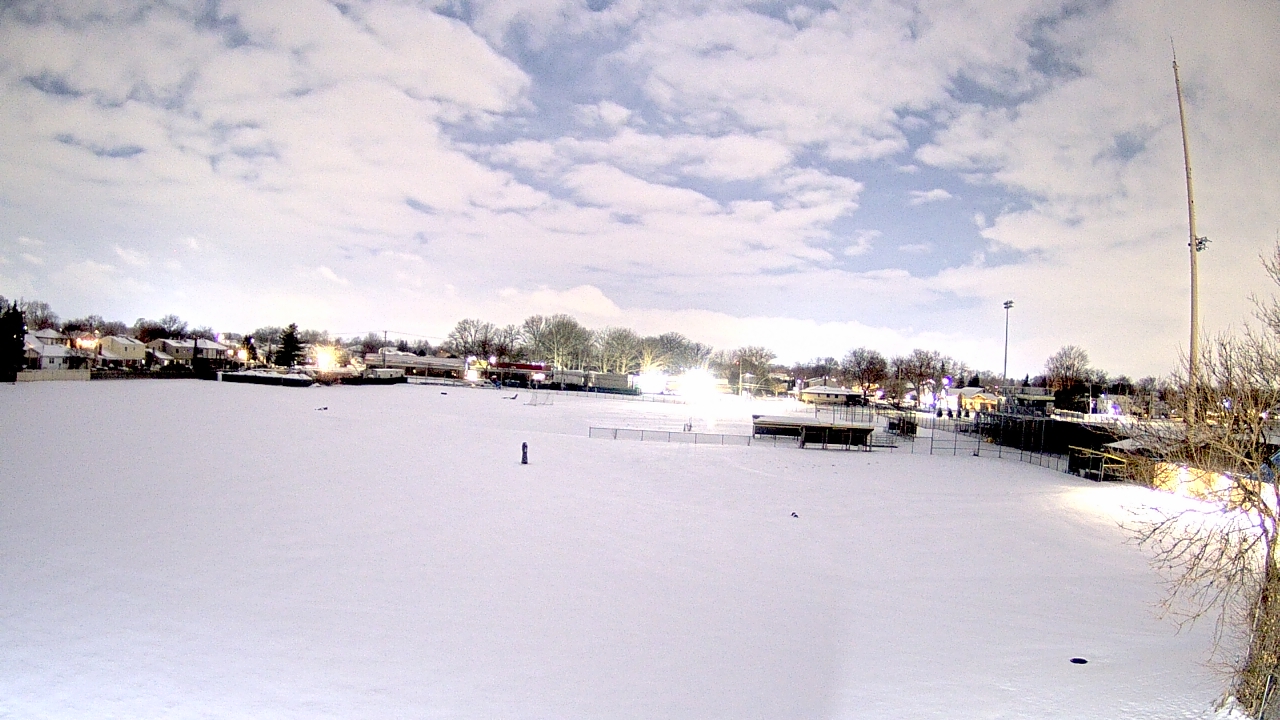 Thumbnail for current weather camera view from Crestwood HS in Dearborn Heights, Michigan