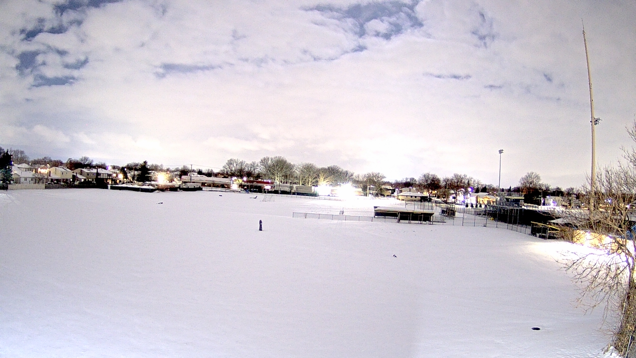 Thumbnail for current weather camera view from Crestwood HS in Dearborn Heights, Michigan