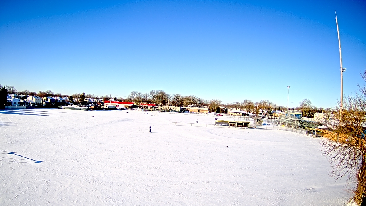 Thumbnail for current weather camera view from Crestwood HS in Dearborn Heights, Michigan