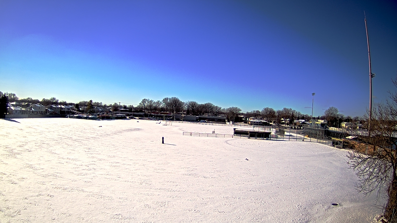 Thumbnail for current weather camera view from Crestwood HS in Dearborn Heights, Michigan