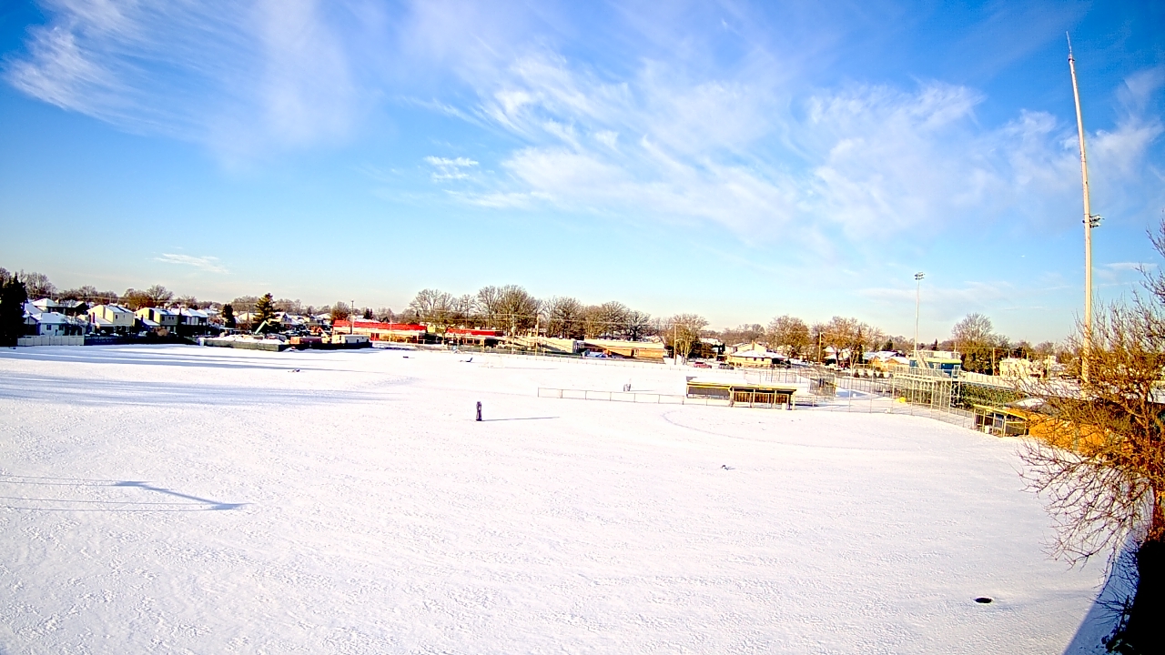 Thumbnail for current weather camera view from Crestwood HS in Dearborn Heights, Michigan
