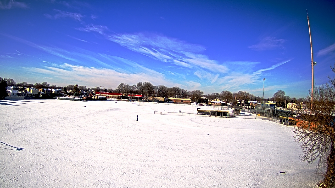 Thumbnail for current weather camera view from Crestwood HS in Dearborn Heights, Michigan