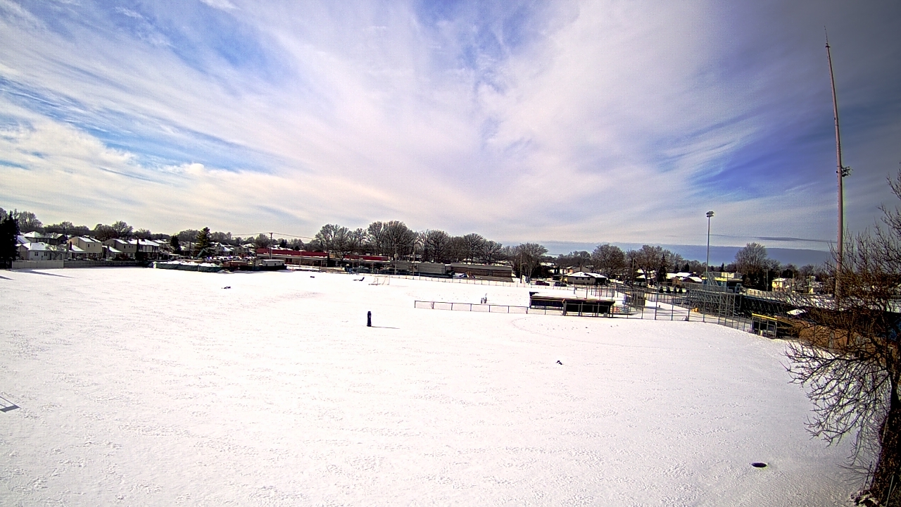 Thumbnail for current weather camera view from Crestwood HS in Dearborn Heights, Michigan
