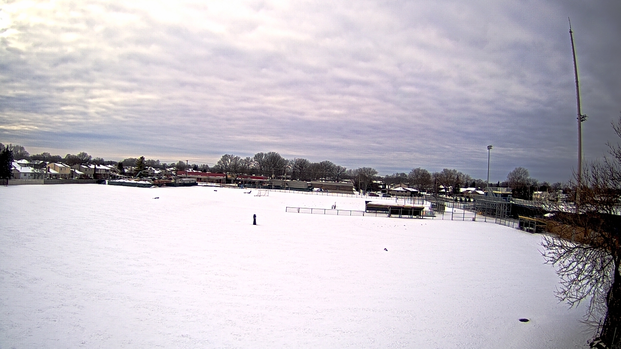 Thumbnail for current weather camera view from Crestwood HS in Dearborn Heights, Michigan
