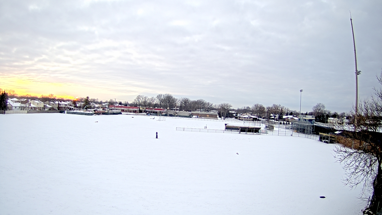 Thumbnail for current weather camera view from Crestwood HS in Dearborn Heights, Michigan