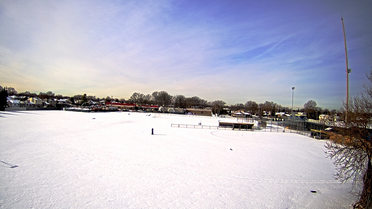 Thumbnail for current weather camera view from Crestwood HS in Dearborn Heights, Michigan
