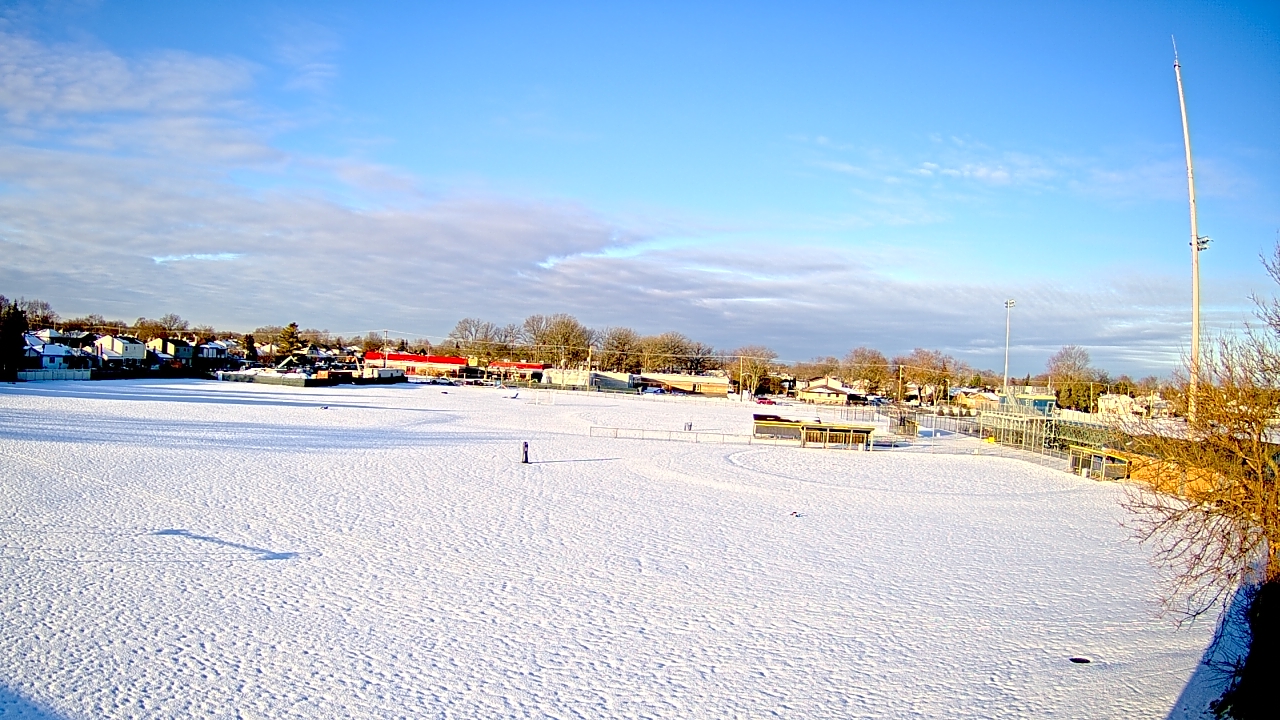 Thumbnail for current weather camera view from Crestwood HS in Dearborn Heights, Michigan