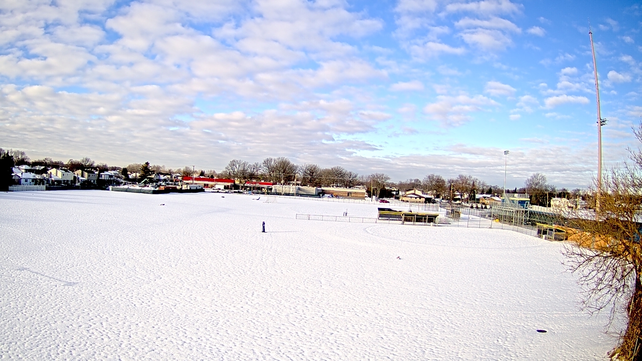 Thumbnail for current weather camera view from Crestwood HS in Dearborn Heights, Michigan