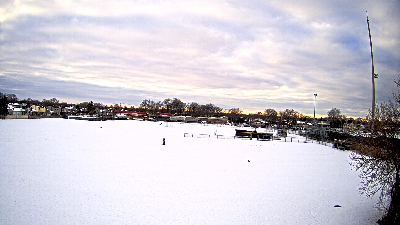 Thumbnail for current weather camera view from Crestwood HS in Dearborn Heights, Michigan