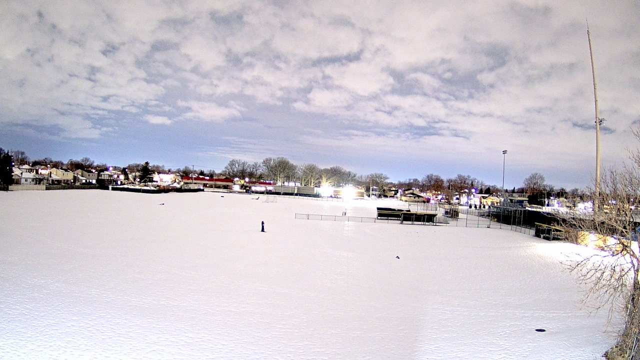 Thumbnail for current weather camera view from Crestwood HS in Dearborn Heights, Michigan