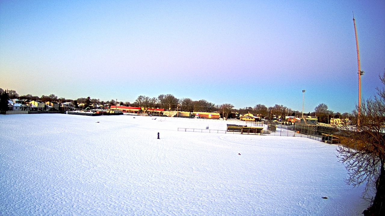 Thumbnail for current weather camera view from Crestwood HS in Dearborn Heights, Michigan