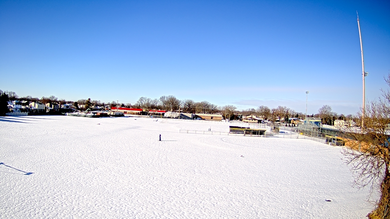 Thumbnail for current weather camera view from Crestwood HS in Dearborn Heights, Michigan