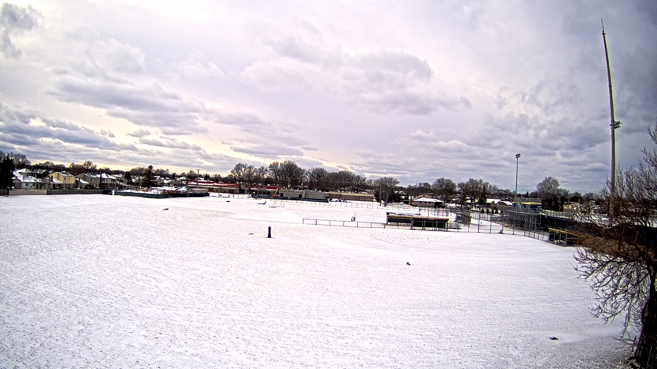 Thumbnail for current weather camera view from Crestwood HS in Dearborn Heights, Michigan