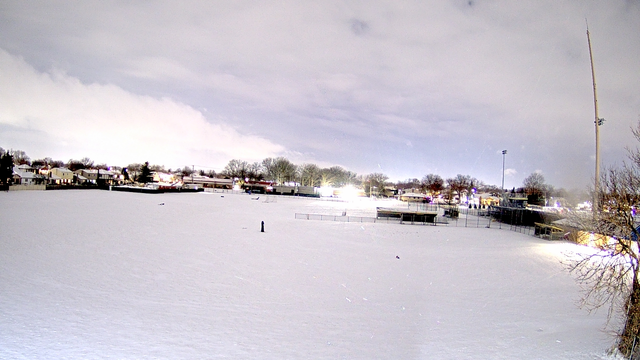 Thumbnail for current weather camera view from Crestwood HS in Dearborn Heights, Michigan