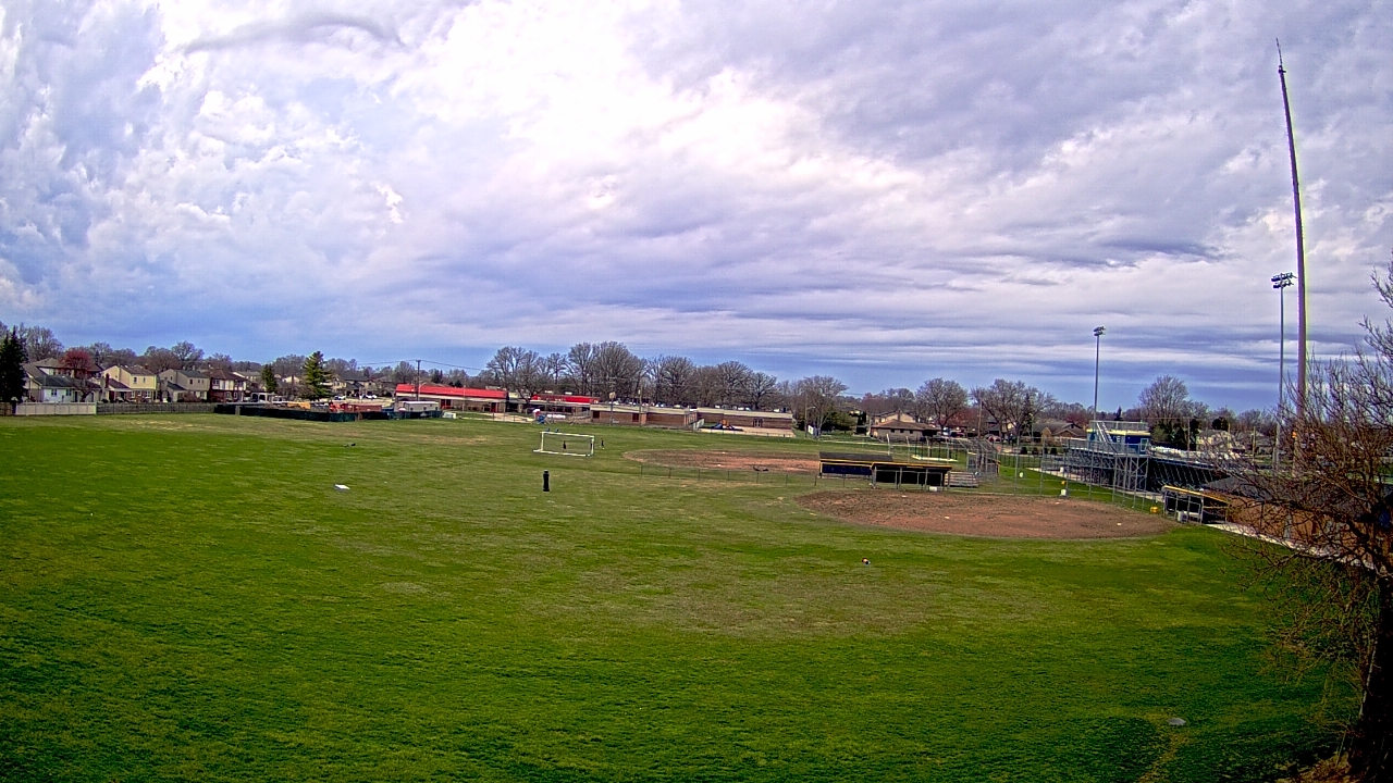 Thumbnail for current weather camera view from Crestwood HS in Dearborn Heights, Michigan