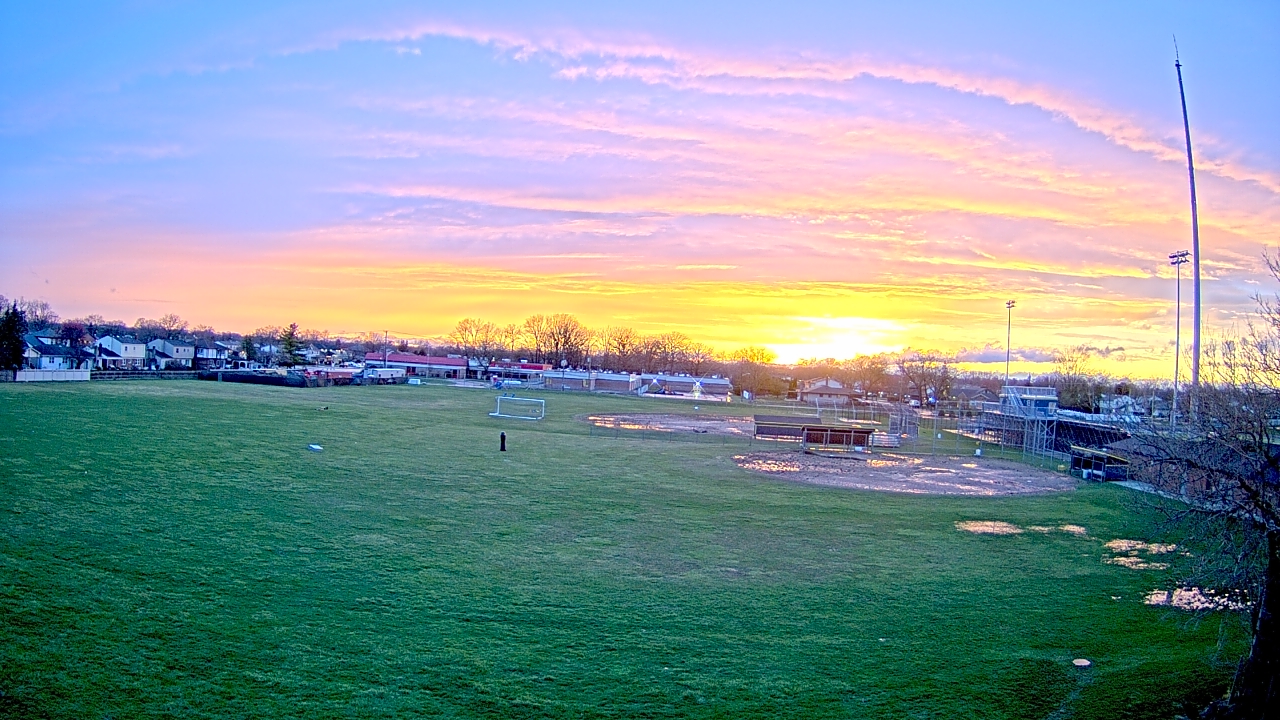 Thumbnail for current weather camera view from Crestwood HS in Dearborn Heights, Michigan