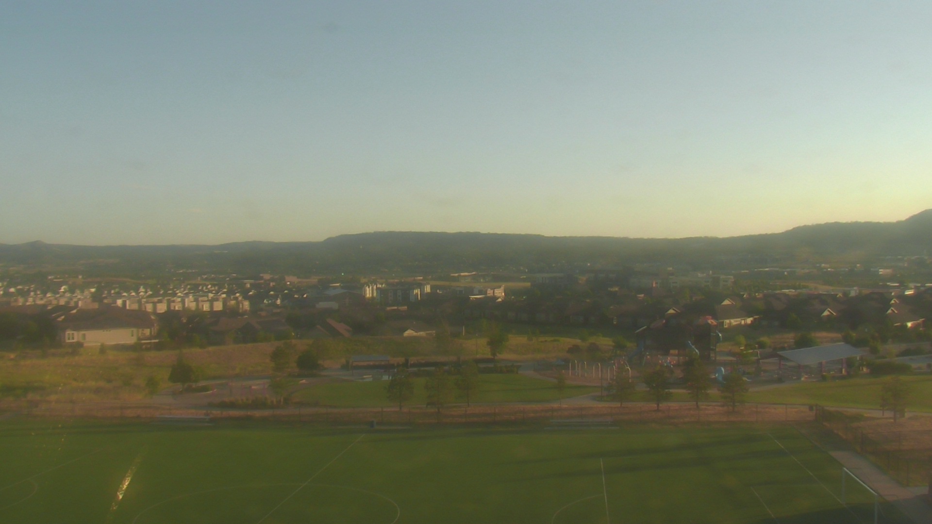 Thumbnail for current weather camera view from Aspen View Academy in Castle Rock, Colorado