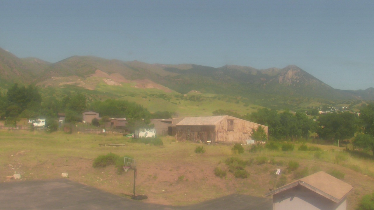 Thumbnail for current weather camera view from United Methodist Church in Colorado Springs, Colorado