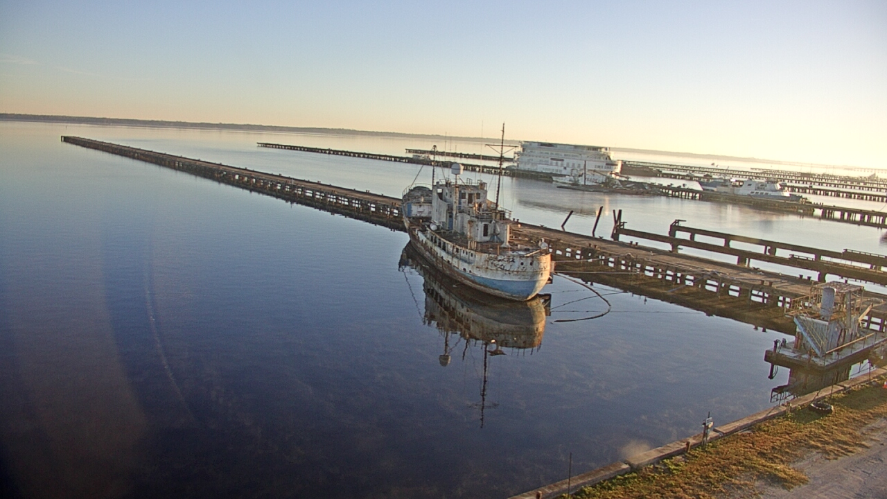 Thumbnail for current weather camera view from Reynolds Parks in Green Cove Springs, Florida