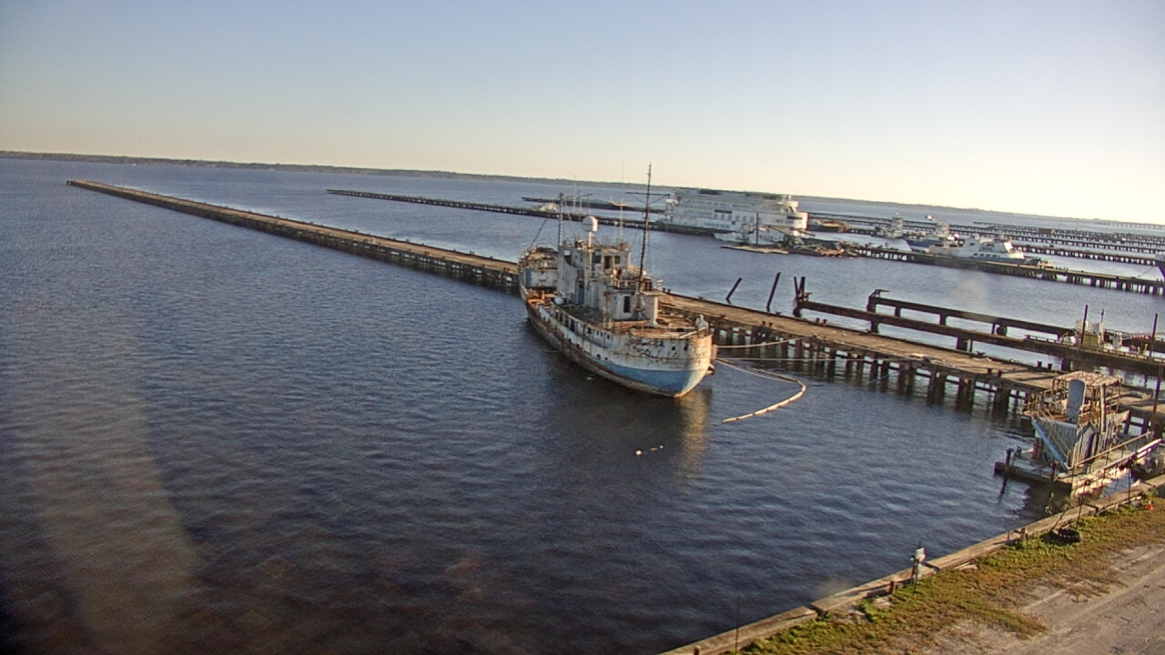 Thumbnail for current weather camera view from Reynolds Parks in Green Cove Springs, Florida