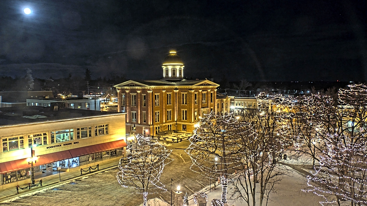 Thumbnail for current weather camera view from City of Woodstock in Woodstock, Illinois