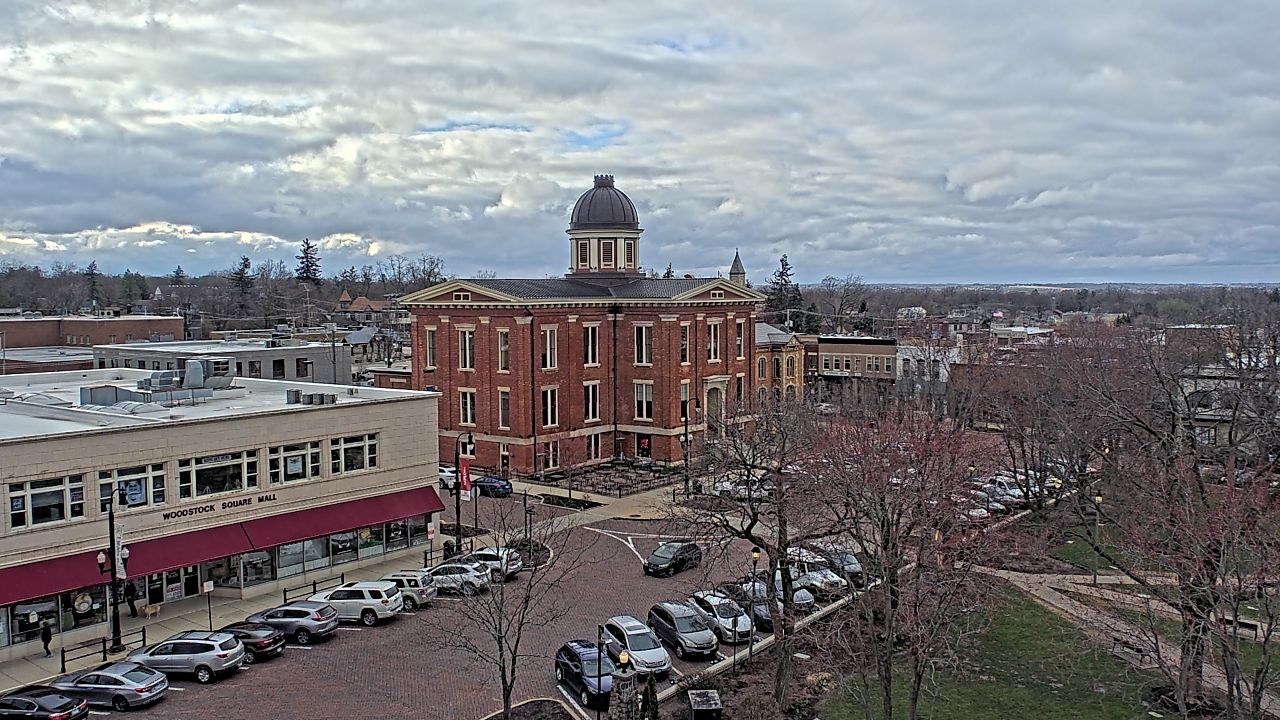 Thumbnail for current weather camera view from City of Woodstock in Woodstock, Illinois
