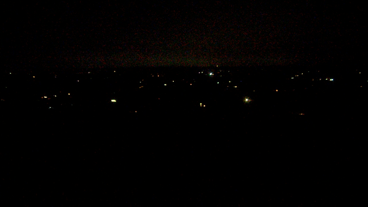 Thumbnail for current weather camera view from Dirt Farm Brewing in Bluemont, Virginia