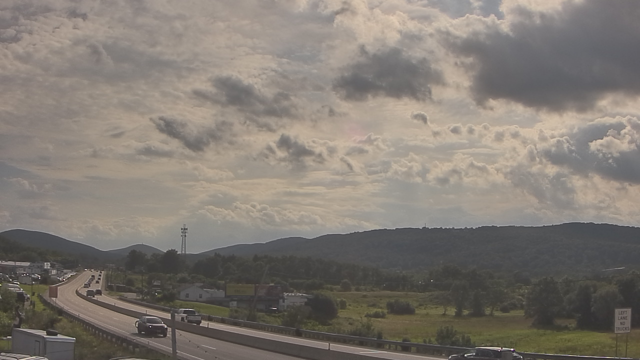 Thumbnail for current weather camera view from Wessels Used Cars in Carroll Township, Pennsylvania
