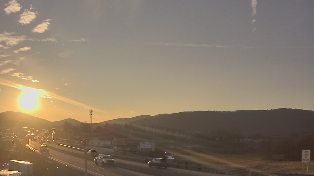 Thumbnail for current weather camera view from Wessels Used Cars in Carroll Township, Pennsylvania