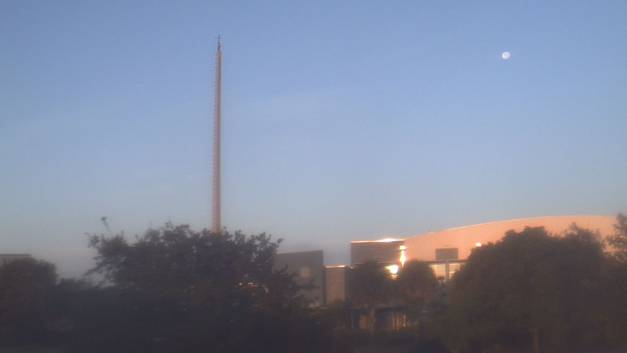 Thumbnail for current weather camera view from Plumosa School of the Arts in Delray Beach, Florida