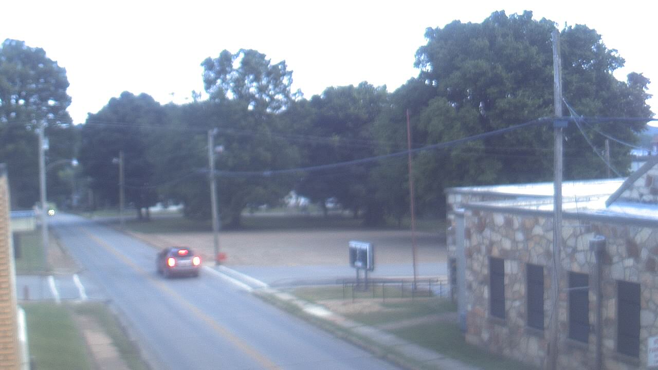 Thumbnail for current weather camera view from Current River Career Center in Doniphan, Missouri