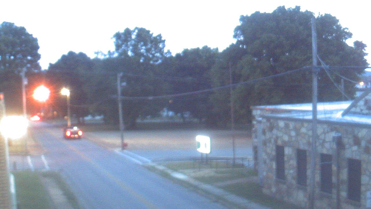 Thumbnail for current weather camera view from Current River Career Center in Doniphan, Missouri