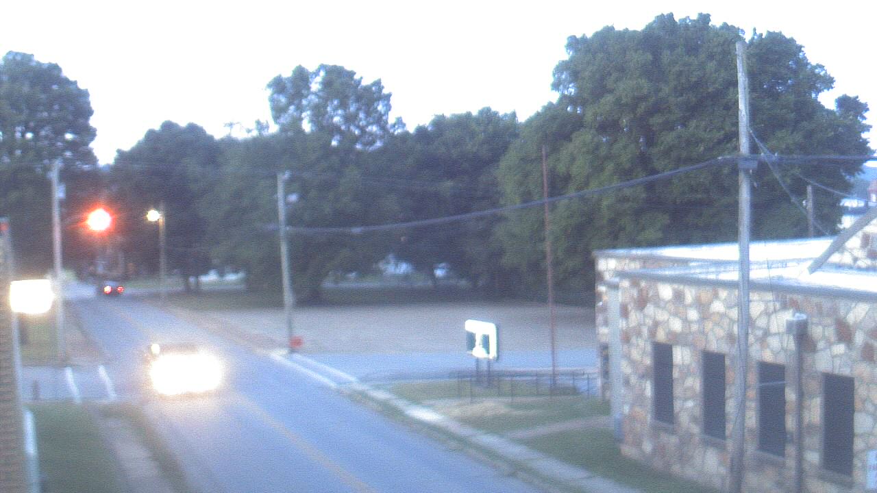 Thumbnail for current weather camera view from Current River Career Center in Doniphan, Missouri