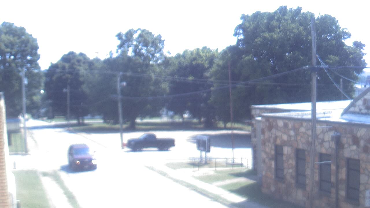 Thumbnail for current weather camera view from Current River Career Center in Doniphan, Missouri