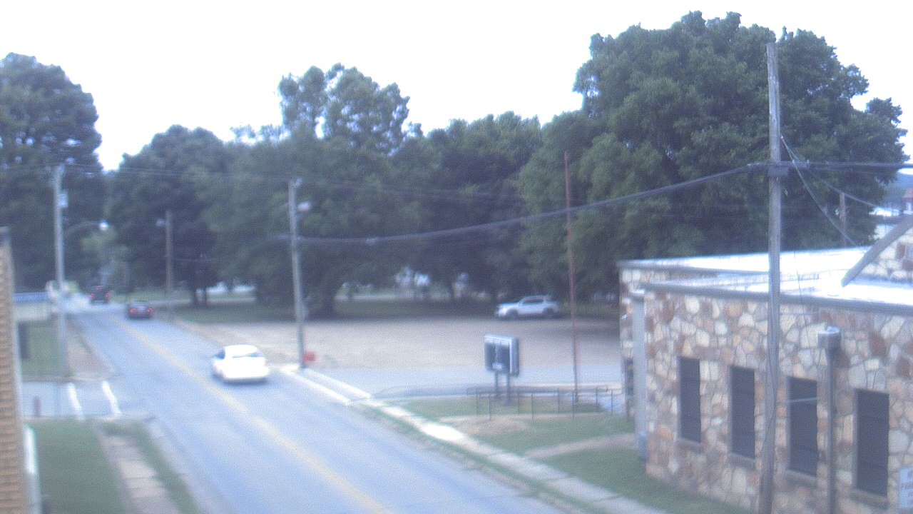 Thumbnail for current weather camera view from Current River Career Center in Doniphan, Missouri
