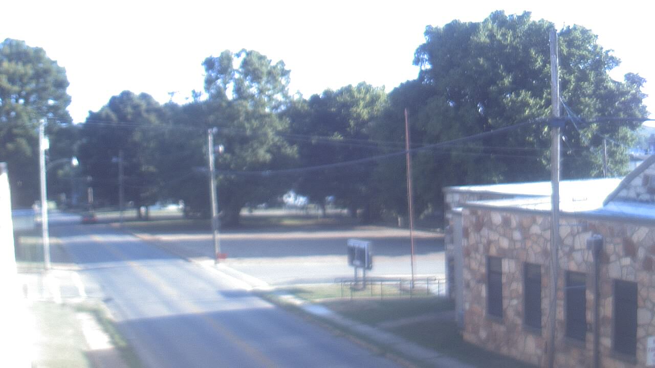 Thumbnail for current weather camera view from Current River Career Center in Doniphan, Missouri