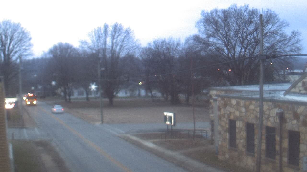 Thumbnail for current weather camera view from Current River Career Center in Doniphan, Missouri