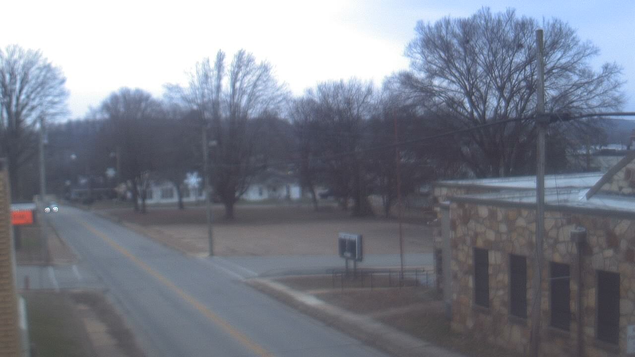 Thumbnail for current weather camera view from Current River Career Center in Doniphan, Missouri