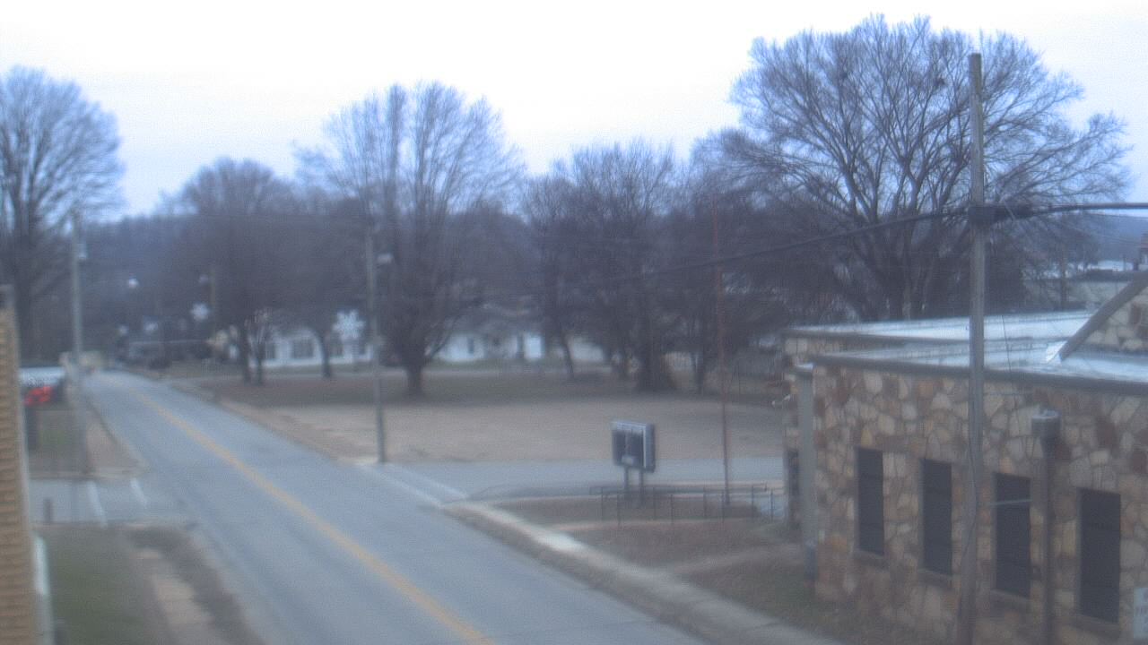 Thumbnail for current weather camera view from Current River Career Center in Doniphan, Missouri