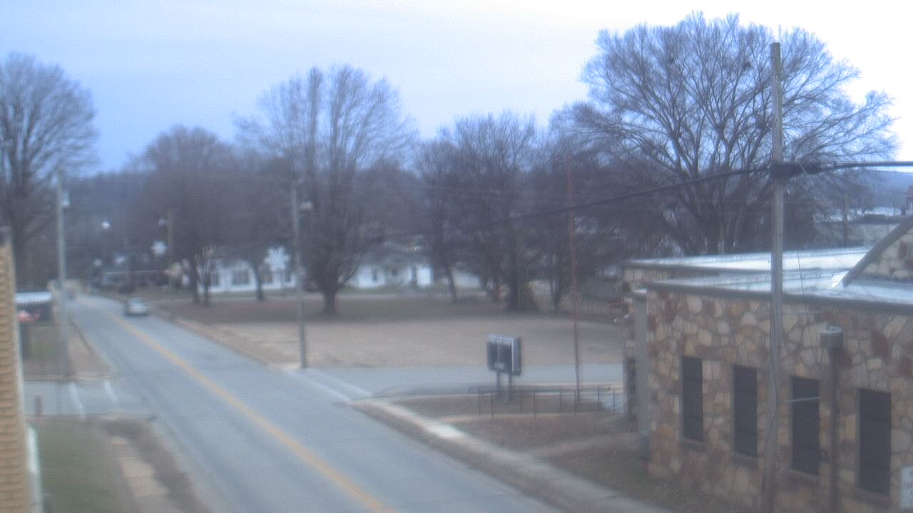 Thumbnail for current weather camera view from Current River Career Center in Doniphan, Missouri