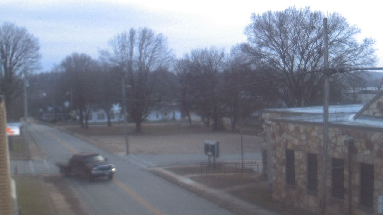 Thumbnail for current weather camera view from Current River Career Center in Doniphan, Missouri