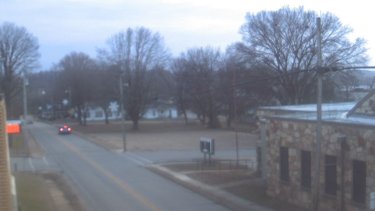 Thumbnail for current weather camera view from Current River Career Center in Doniphan, Missouri