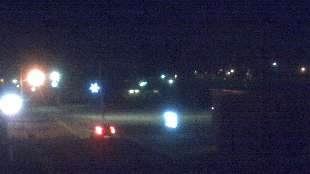 Thumbnail for current weather camera view from Current River Career Center in Doniphan, Missouri